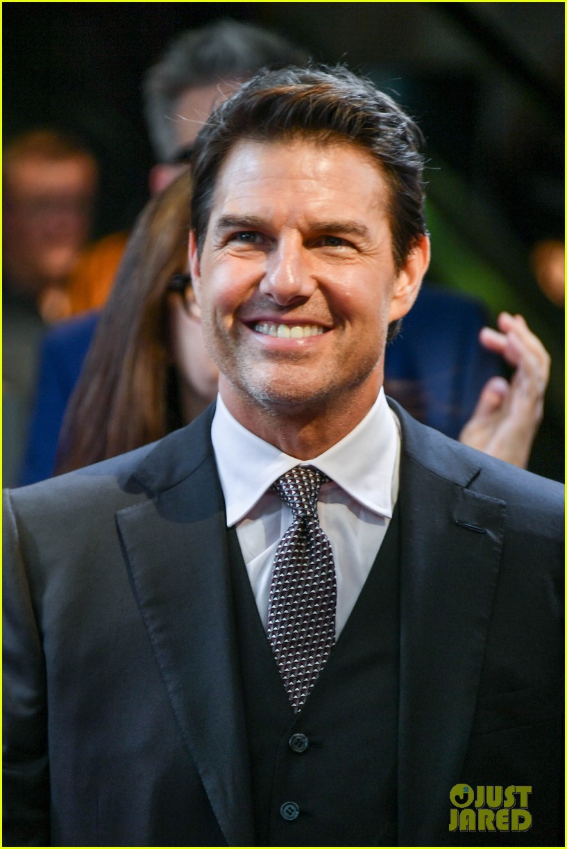 tom cruise car stolen while filming mission impossible 014610701