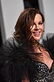 kate beckinsale update from hospital bed 05
