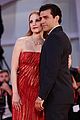jessica chastain oscar isaac scenes from a marriage venice photo call 04
