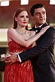 jessica chastain oscar isaac scenes from a marriage venice photo call 23