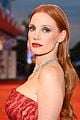 jessica chastain oscar isaac scenes from a marriage venice photo call 45