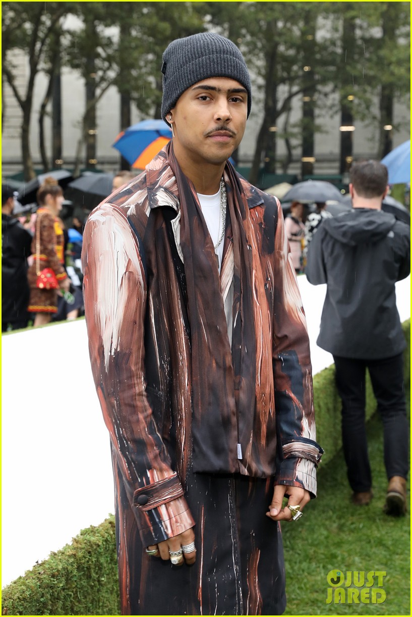 Diplo Wears Wetsuit to Moschino's NY Fashion Week Show Alongside Megan