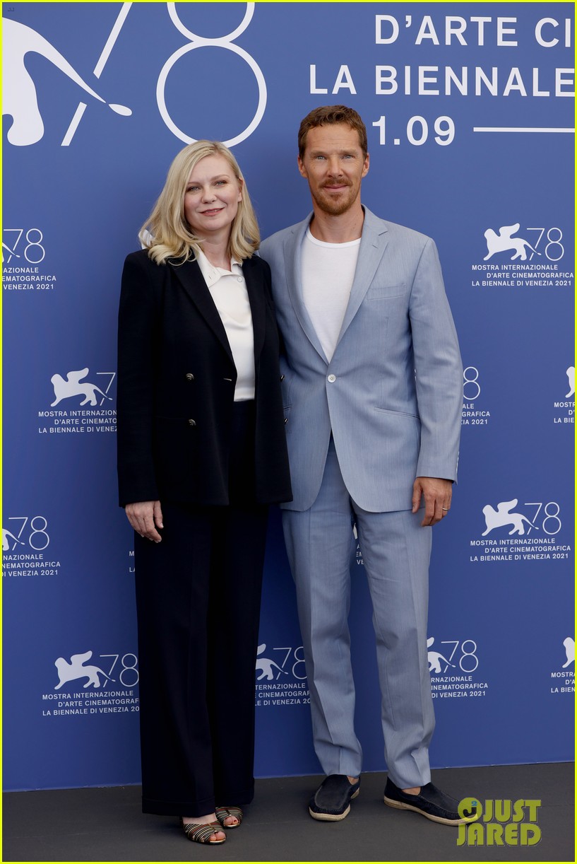 Kirsten Dunst & Benedict Cumberbatch Promote 'Power of the Dog' in Venice Photo 4613559