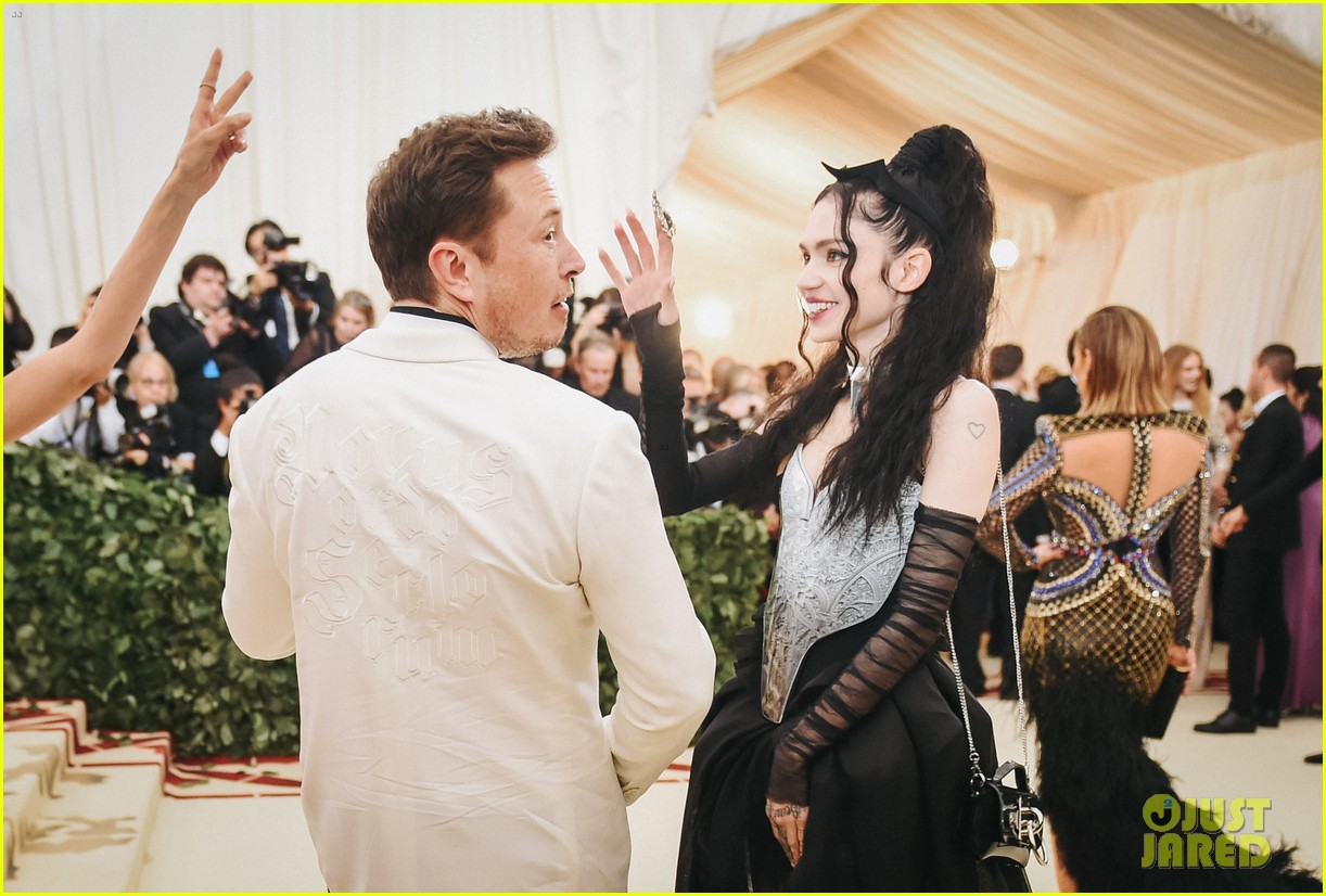 Grimes & Elon Musk Split After Three Years Together Photo 4630274