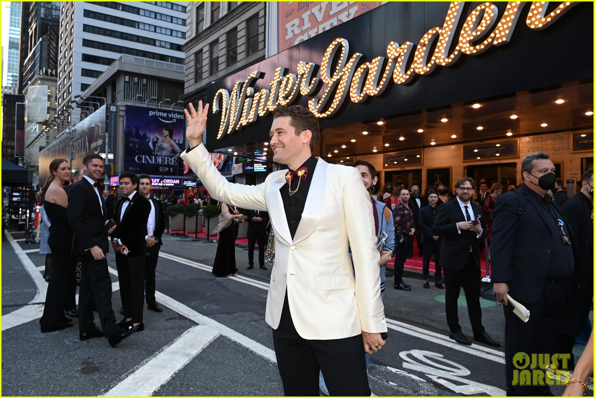 'Hairspray' Original Cast Hits the Tony Awards Red Carpet Before