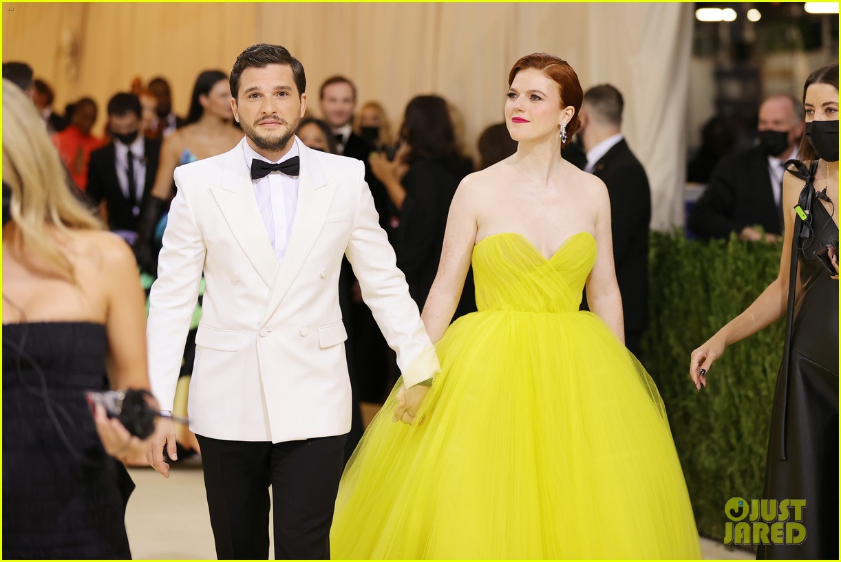 kit-harington-rose-leslie-met-gala-2021