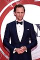 tom hiddleston sharp suit tony awards 2020 07
