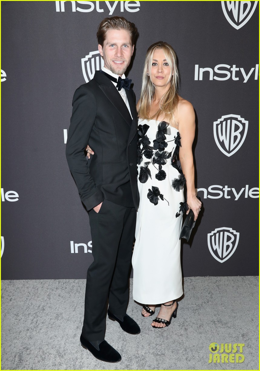 Kaley Cuoco Officially Files for Divorce from Karl Cook Photo 4615340