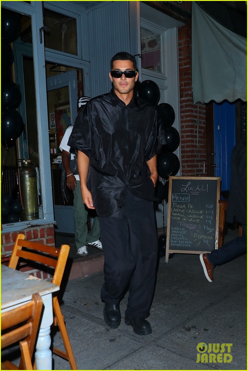 Kendall Jenner & Boyfriend Devin Booker Couple Up at Her BFF’s Birthday