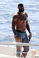 lebron james works out shirtless on yacht 29
