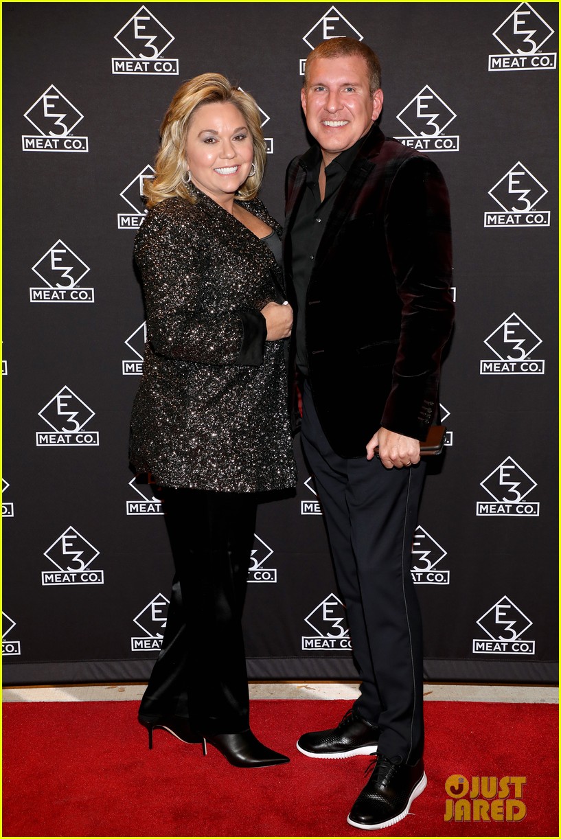 lindsie chrisley shares why she and her dad wont reconcile 054615453