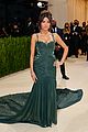 madison beer serves old school glamour at the met gala 07