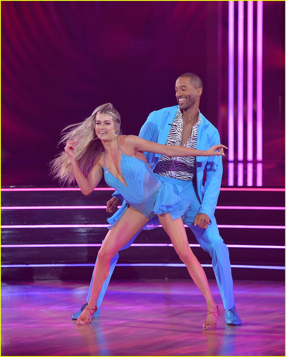 Matt James Performs on 'DWTS' Premiere with Girlfriend Rachael