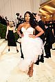 megan thee stallion blows a kiss for the cameras met gala 13
