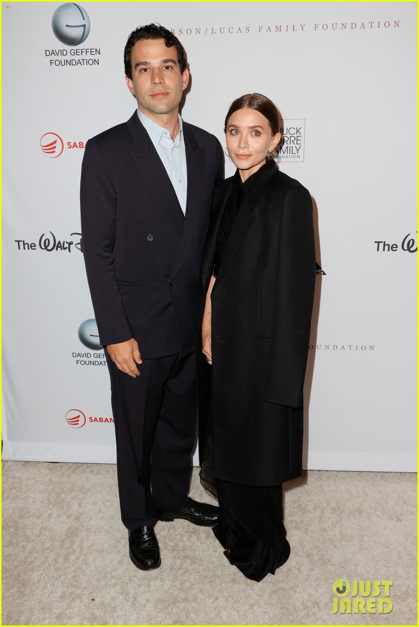 Ashley Olsen & Boyfriend Louis Eisner Make Red Carpet Debut to Support