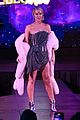 paris hilton walks runway blonds fashion show 07
