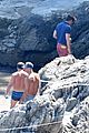 chris pine toned back muscles works on tan amalfi coast italy 31