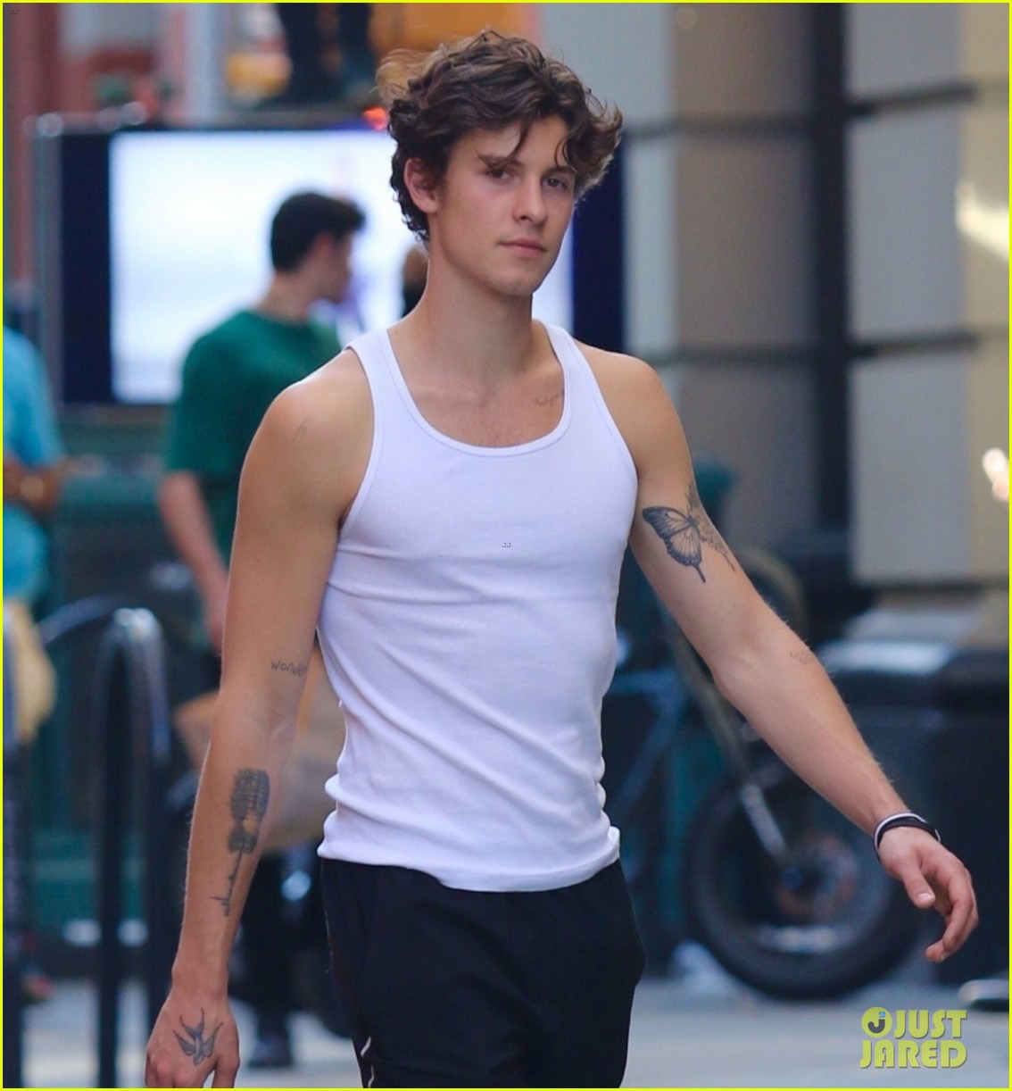 shawn mendes leaves the gym in new york city 044616691