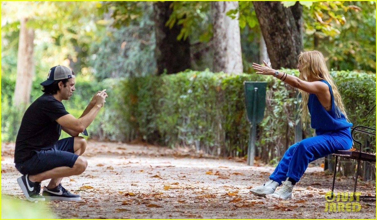 Sebastian Stan Packs on PDA with Girlfriend Alejandra Onieva During an Afternoon in the Park