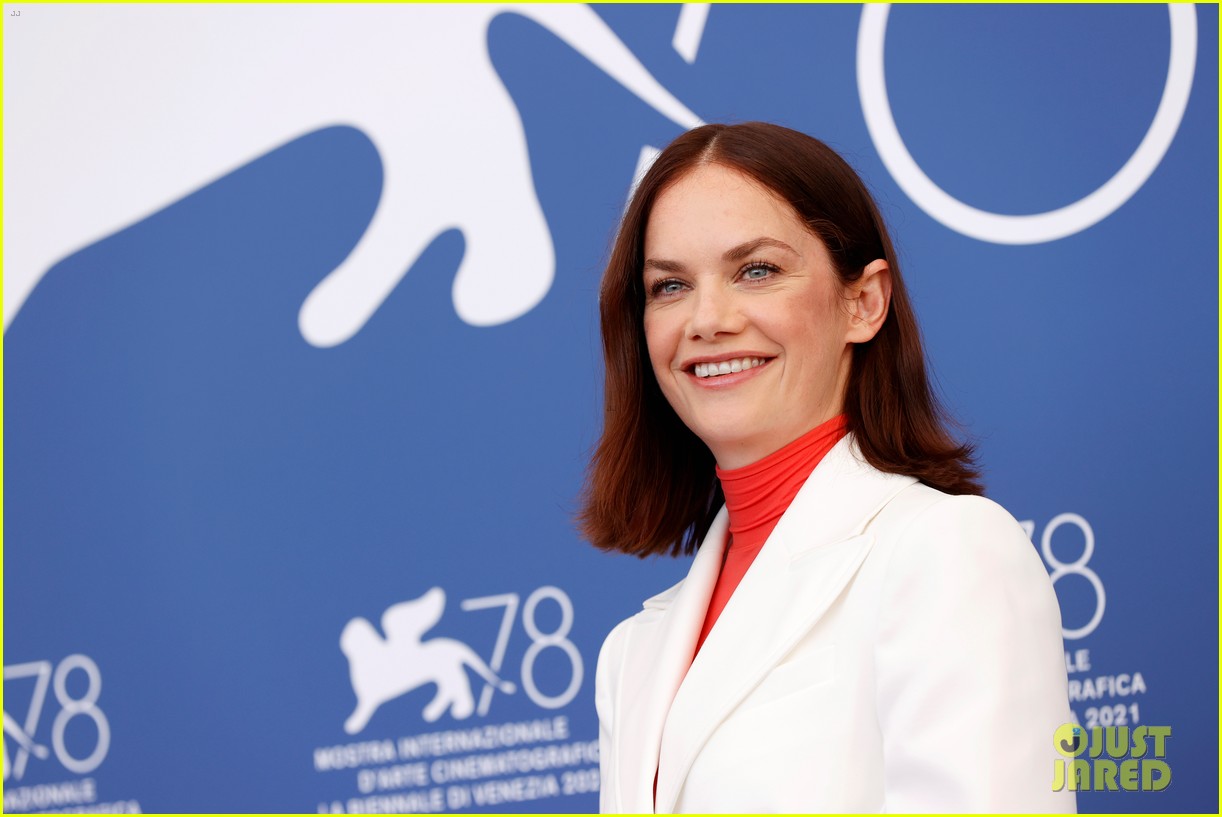 Ruth Wilson Steps Out for Venice Photo Call for 'True Things': Photo