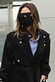 victoria beckham fashionable arrival nyc 03
