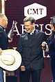 garth brooks randy travis more cmt aoty honors 41