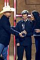 garth brooks randy travis more cmt aoty honors 43