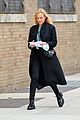 diane kruger errands nyc post it note phone 05