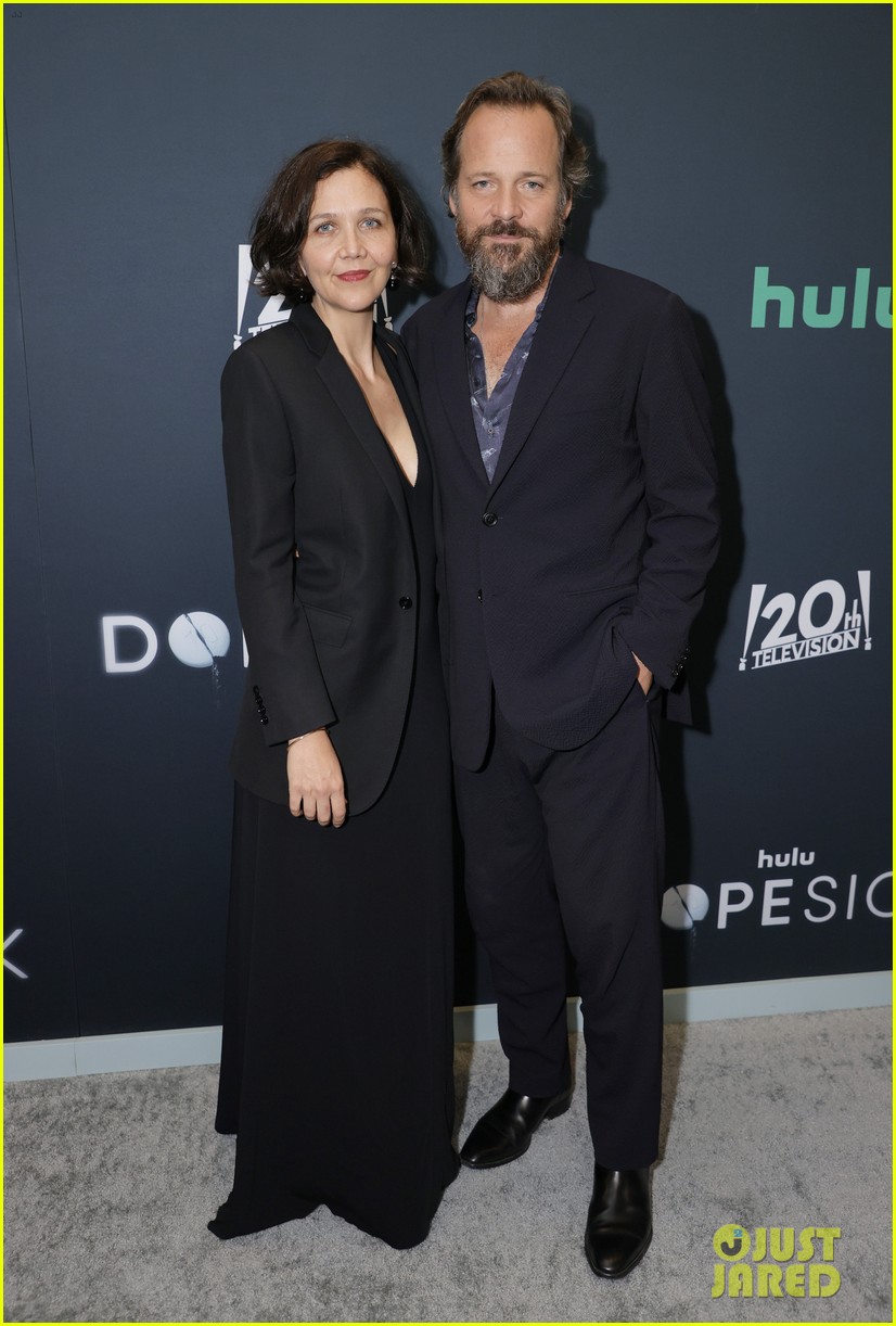 Michael Keaton, Kaitlyn Dever & Rosario Dawson Premiere 'Dopesick' in