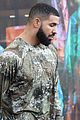 drake shops for crystals in weho 04