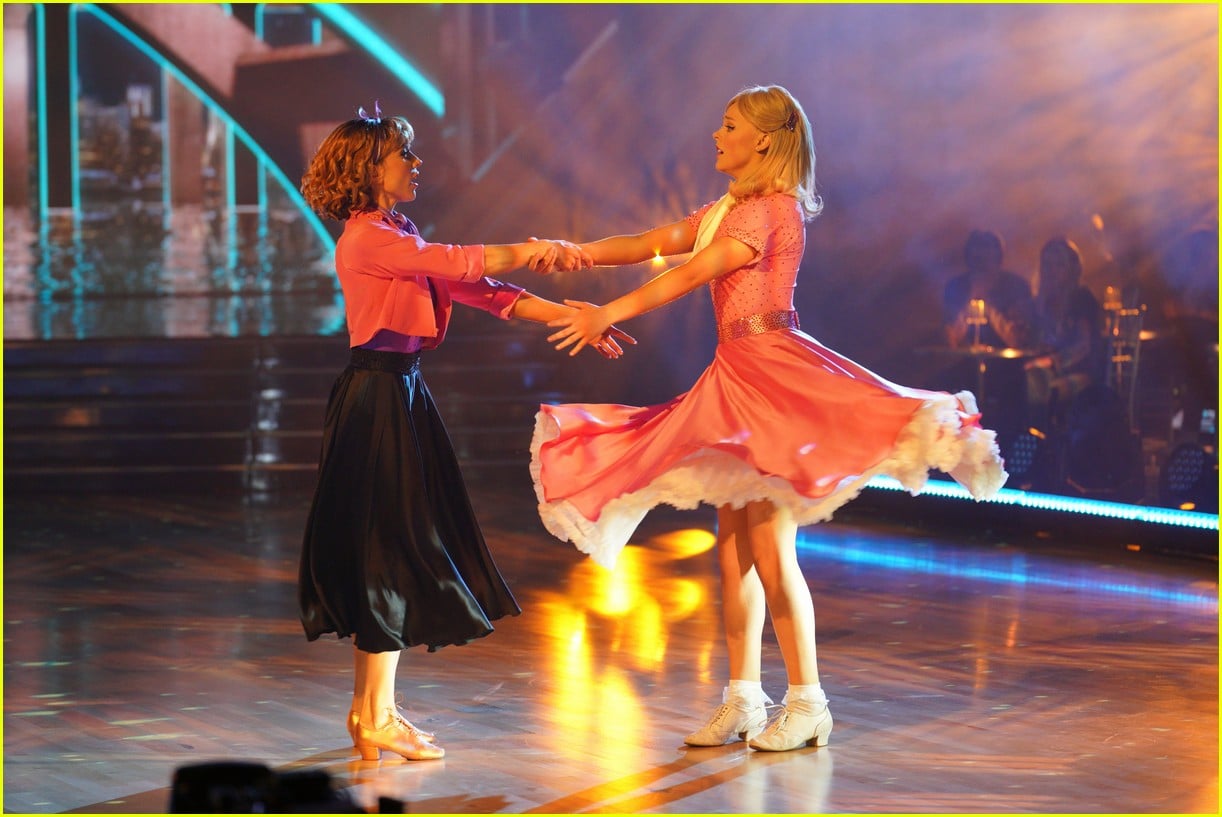 JoJo Siwa Receives First Perfect Score of the Season on 'DWTS' Grease