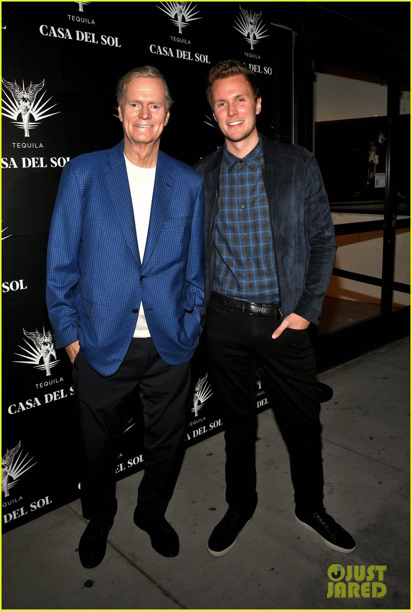 Julianne Hough & Eva Longoria Step Out for Brian Bowen Smith's