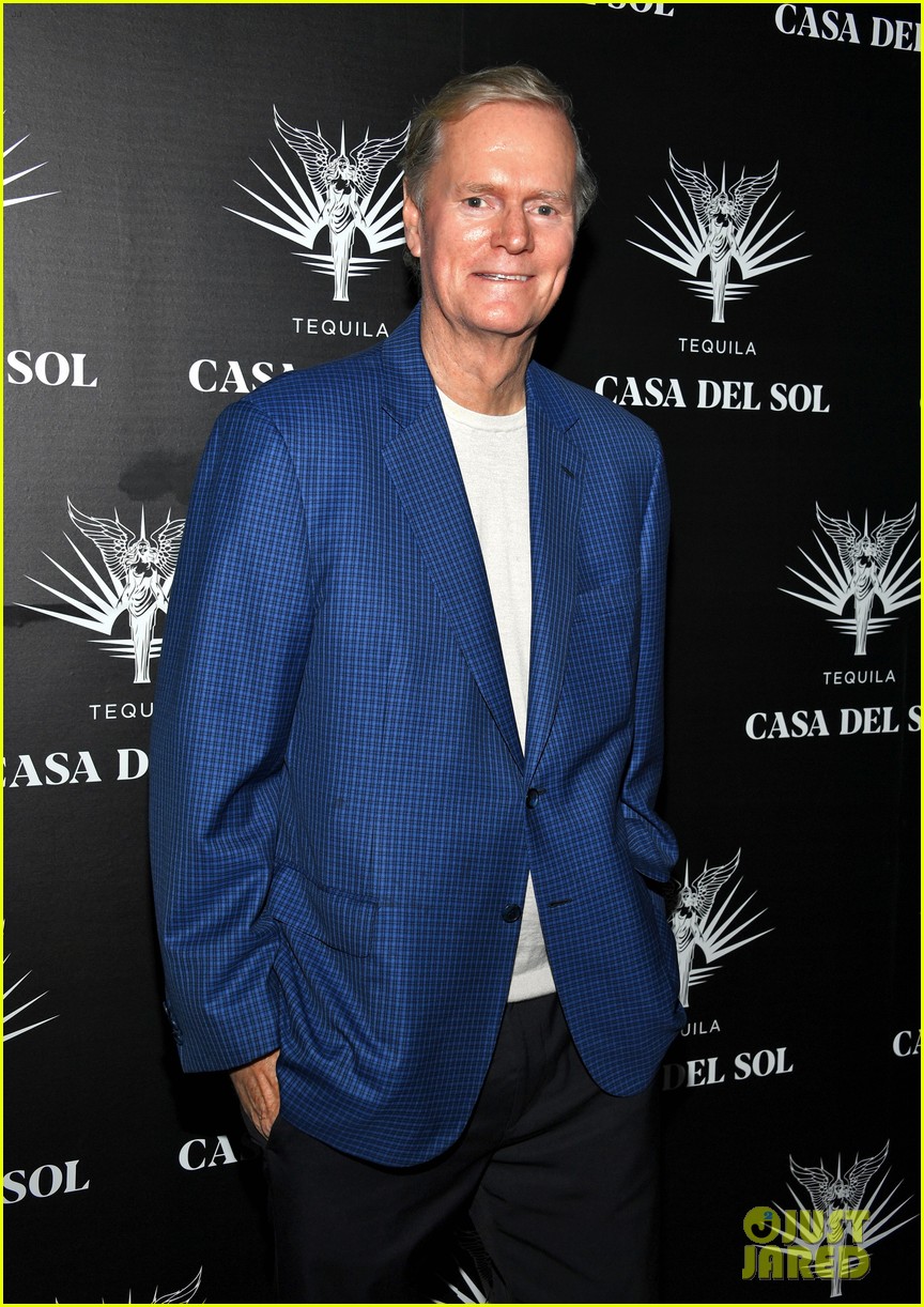 Julianne Hough & Eva Longoria Step Out for Brian Bowen Smith's