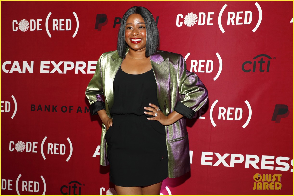 Beanie Feldstein & Lea Michele Attend Same Event Hours After 'Funny