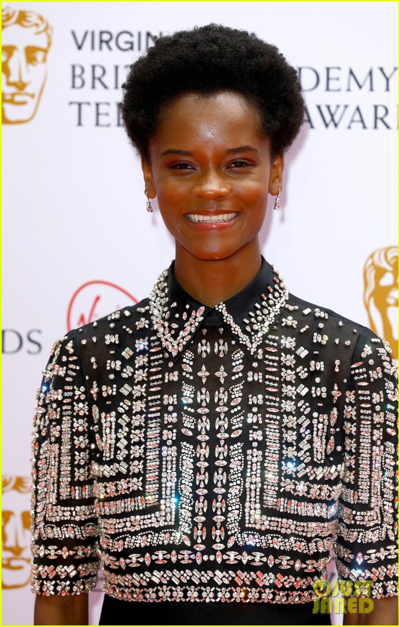 letitia wright calls out false stories about her antivaxx 044643493