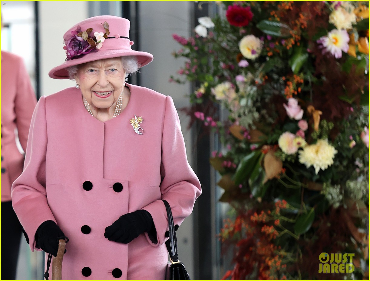 Queen Elizabeth Advised To Rest After Following Recent Health Issues