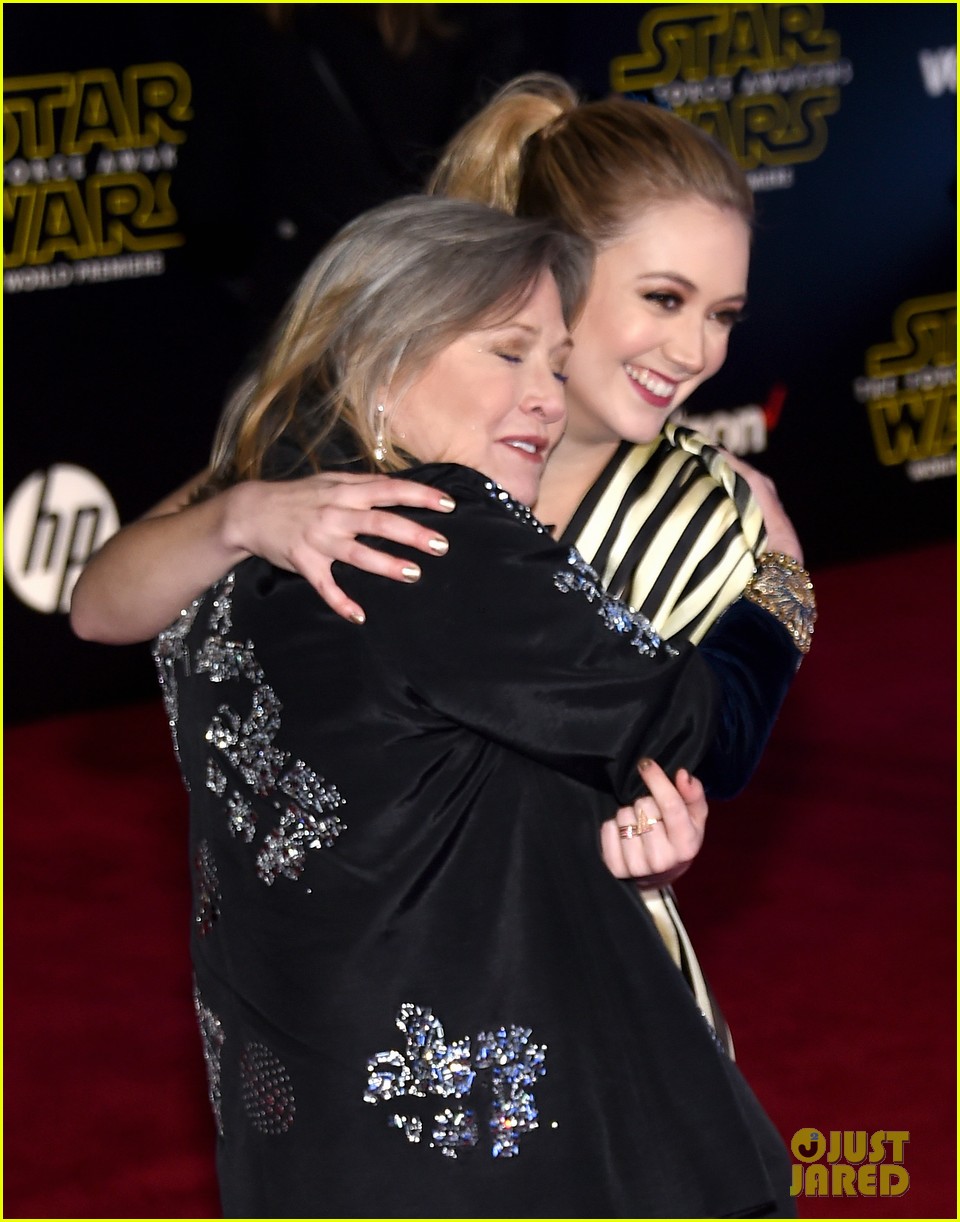 billie lourd on relationship with late mom carrie fisher 03