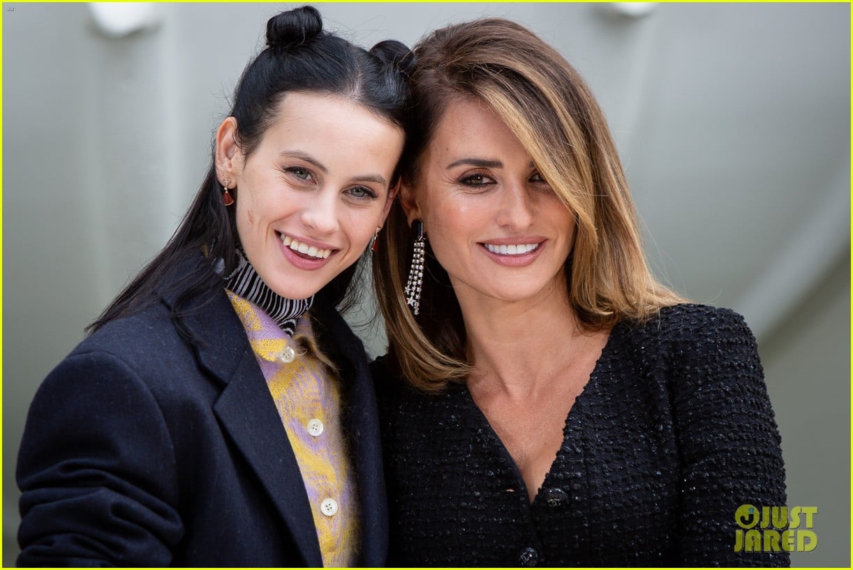 Penelope Cruz Promotes 'Madres Paralelas' in Madrid With Milena Smit