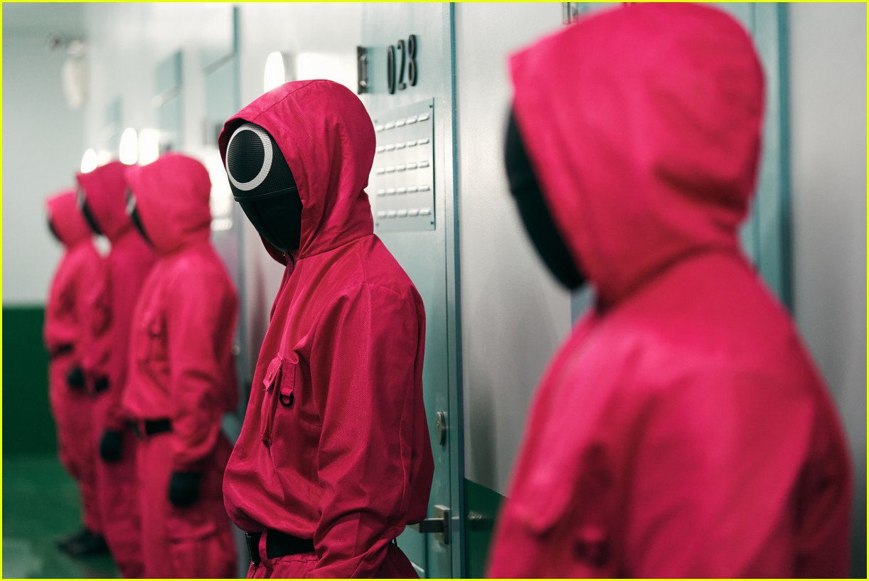 'Squid Game' Halloween Costumes Are Now On Sale Buy Them Here! Photo