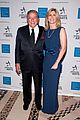 tony bennett wife susan crow reveals he doesnt know he has alzheimers 03