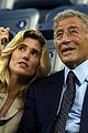 tony bennett wife susan crow reveals he doesnt know he has alzheimers 04