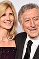 tony bennett wife susan crow reveals he doesnt know he has alzheimers 07