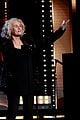 taylor swift honors carole king at rock roll hall of fame 04
