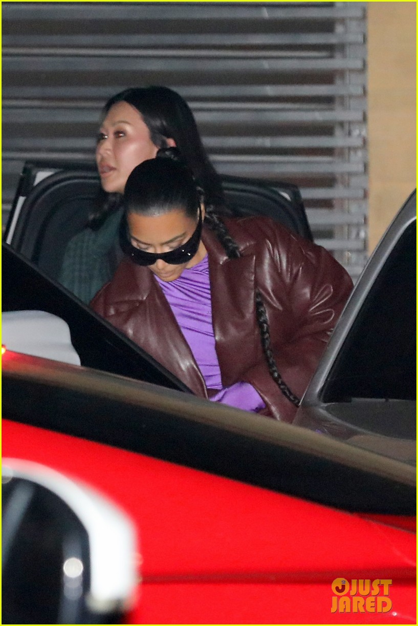 Kim Kardashian & Kanye West Grab Dinner with Friends at Nobu: Photo