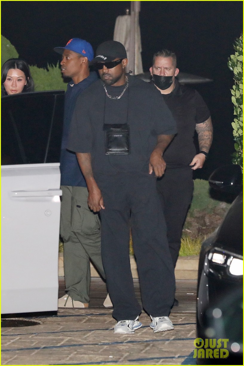 Kim Kardashian & Kanye West Grab Dinner with Friends at Nobu: Photo