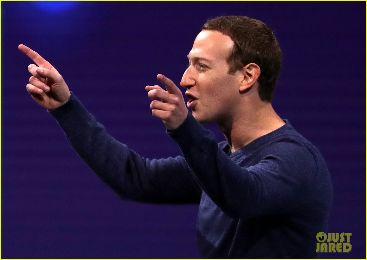 Here's How Much Money Mark Zuckerberg Lost During the Facebook Outage