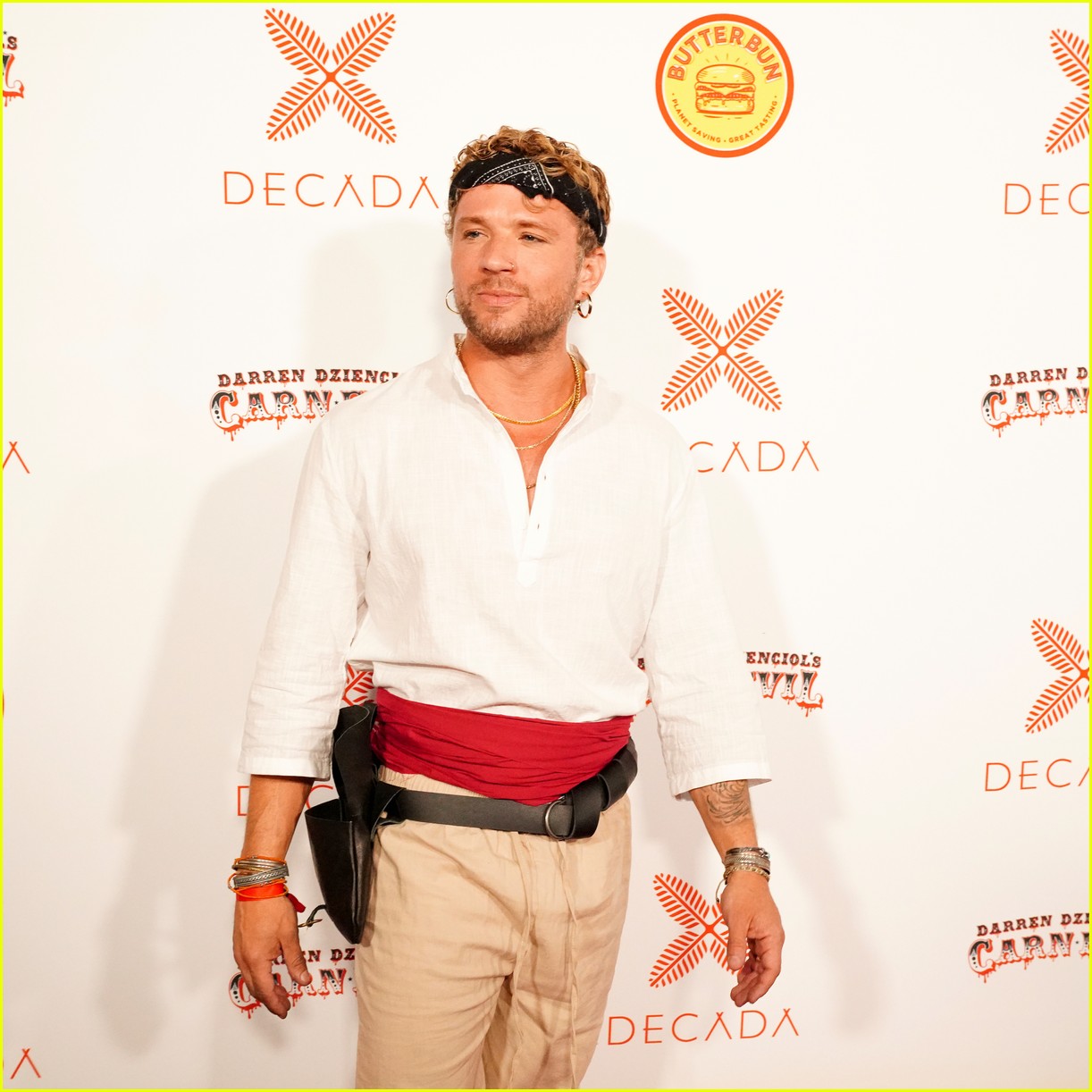 Ryan Phillippe, Doja Cat, & More Stars Attend Alessandra Ambrosio's