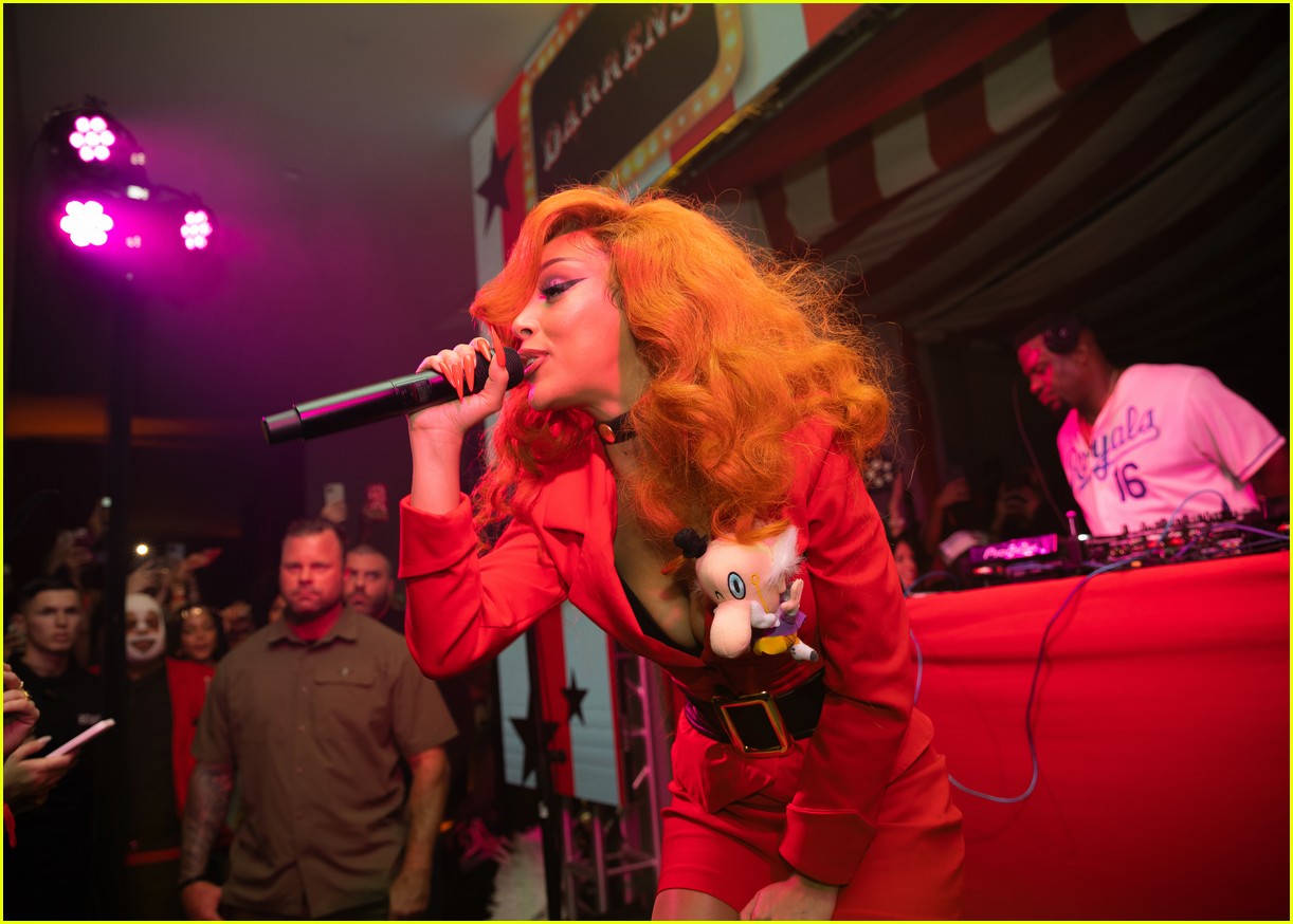 Ryan Phillippe, Doja Cat, & More Stars Attend Alessandra Ambrosio's