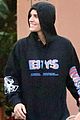 hailey justin bieber grab an early dinner in beverly hills 04