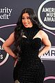 cardi b roll out ama red carpet 04